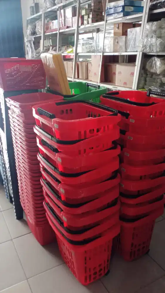 Keranjang belanja dorong