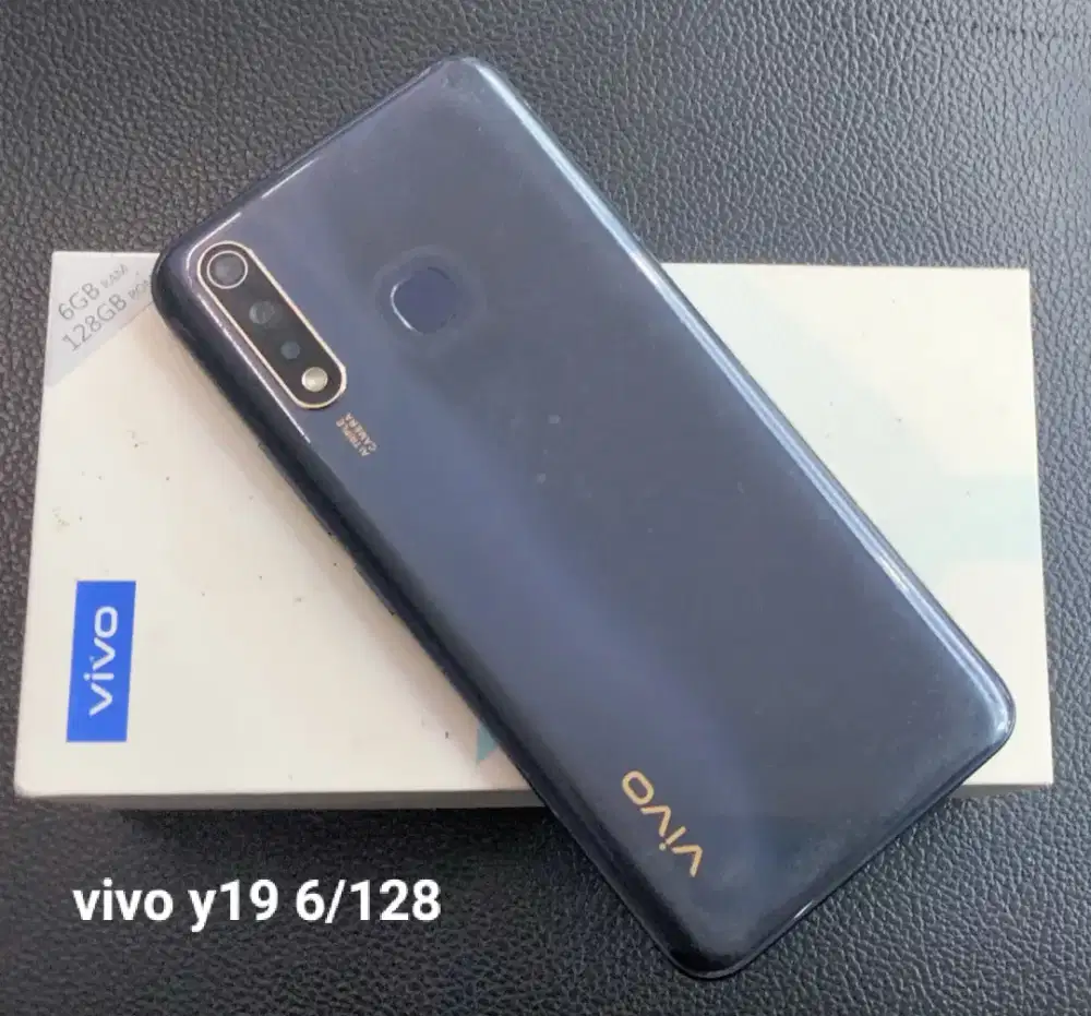 Vivo Y19 6/128 black
