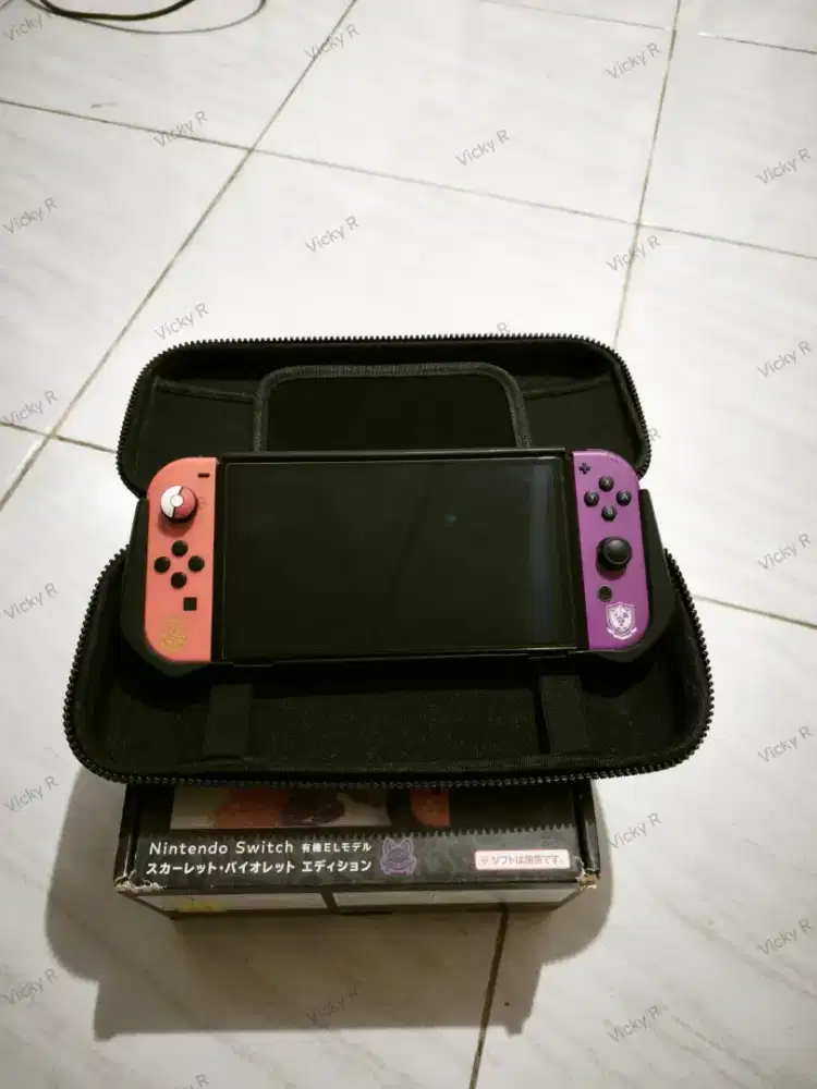 Nintendo Switch Oled Pokemon edition