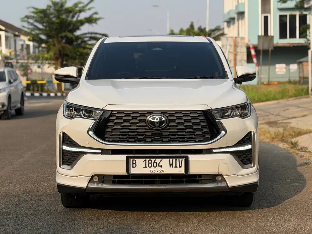 Toyota Innova Zenix 2.0 Q TSS Hybrid Modellista CVT 2023 Putih