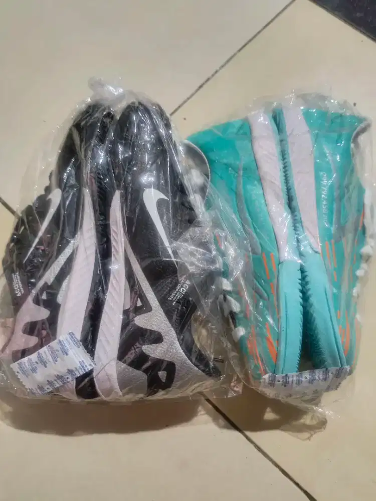 Sepatu Futsal ( Anak-Anak )
