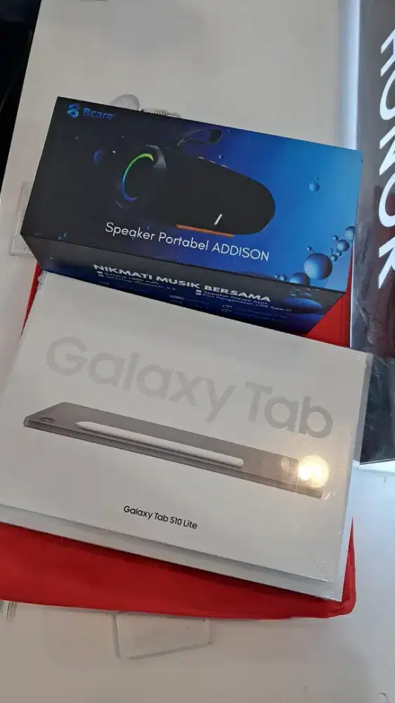 Tab samsung S10lite fre keyboard & Speker premium