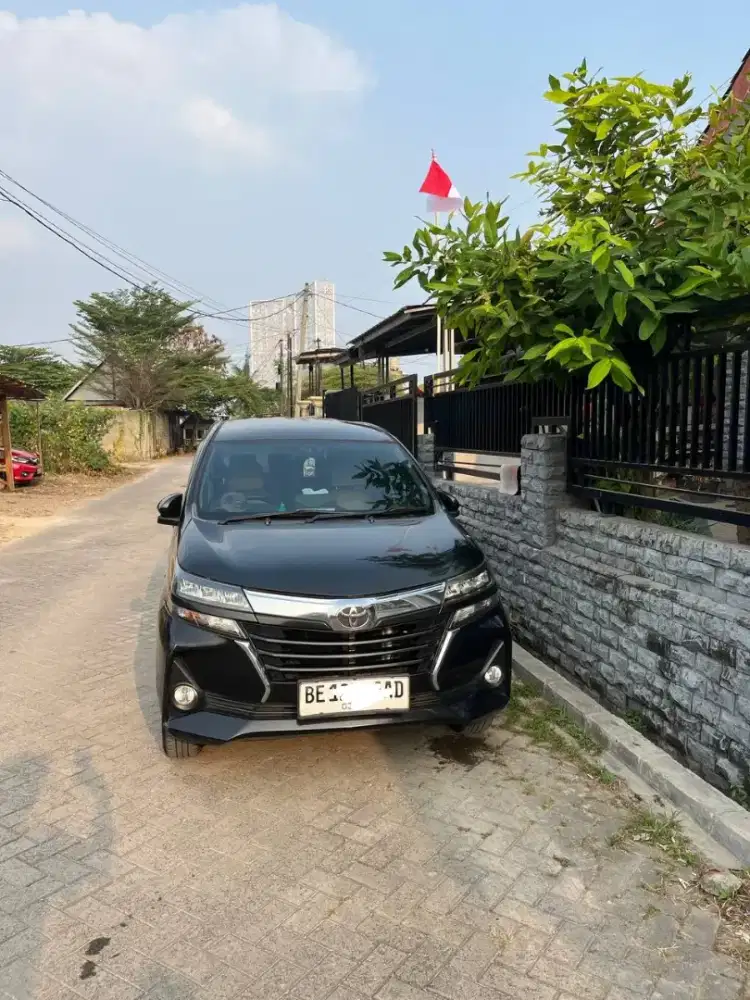 Avanza 1,3 G AT Matic Hitam