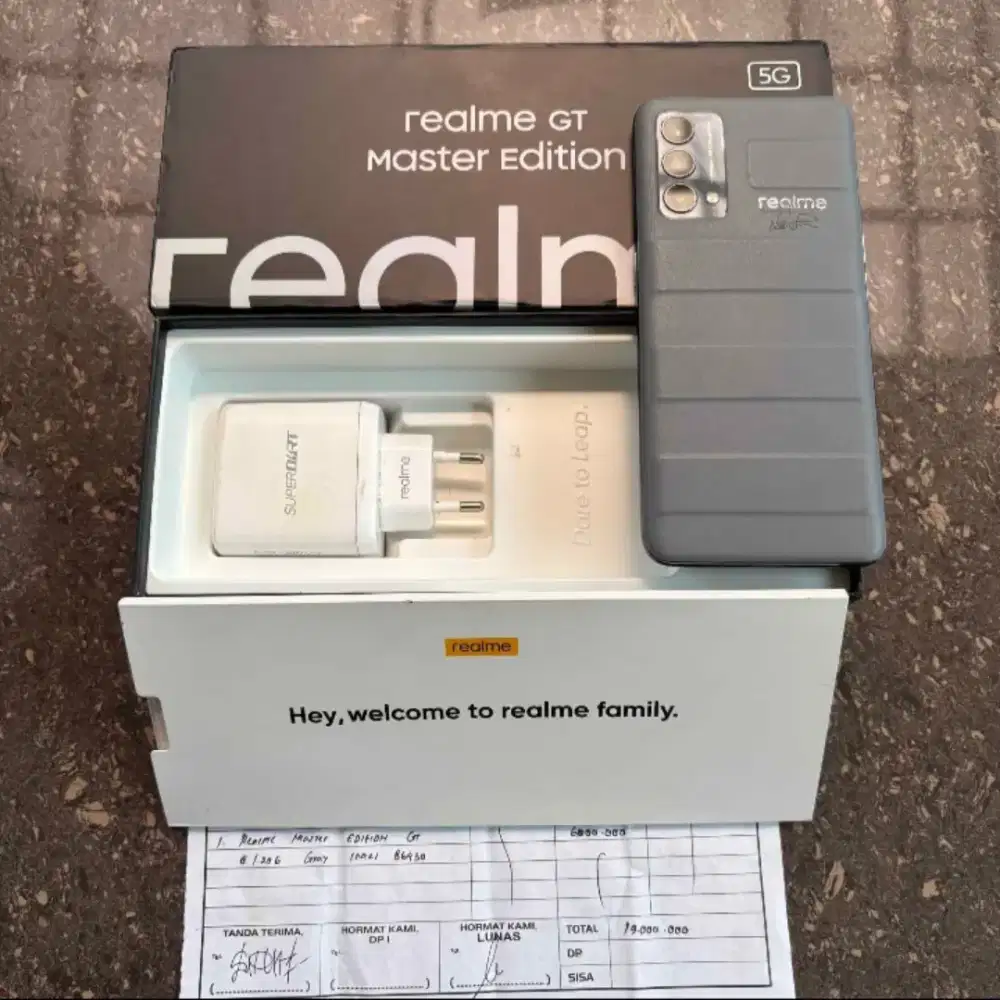 Edisi Realme GT Master 8/256