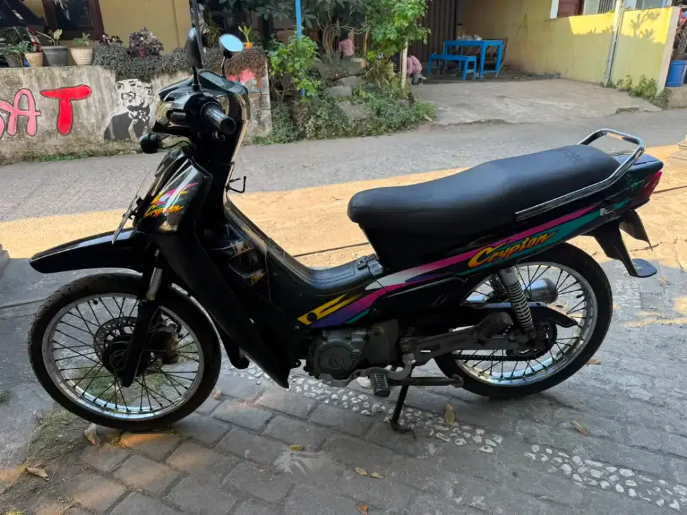 Yamaha Vega Crypton THN 1997 plat AB kota