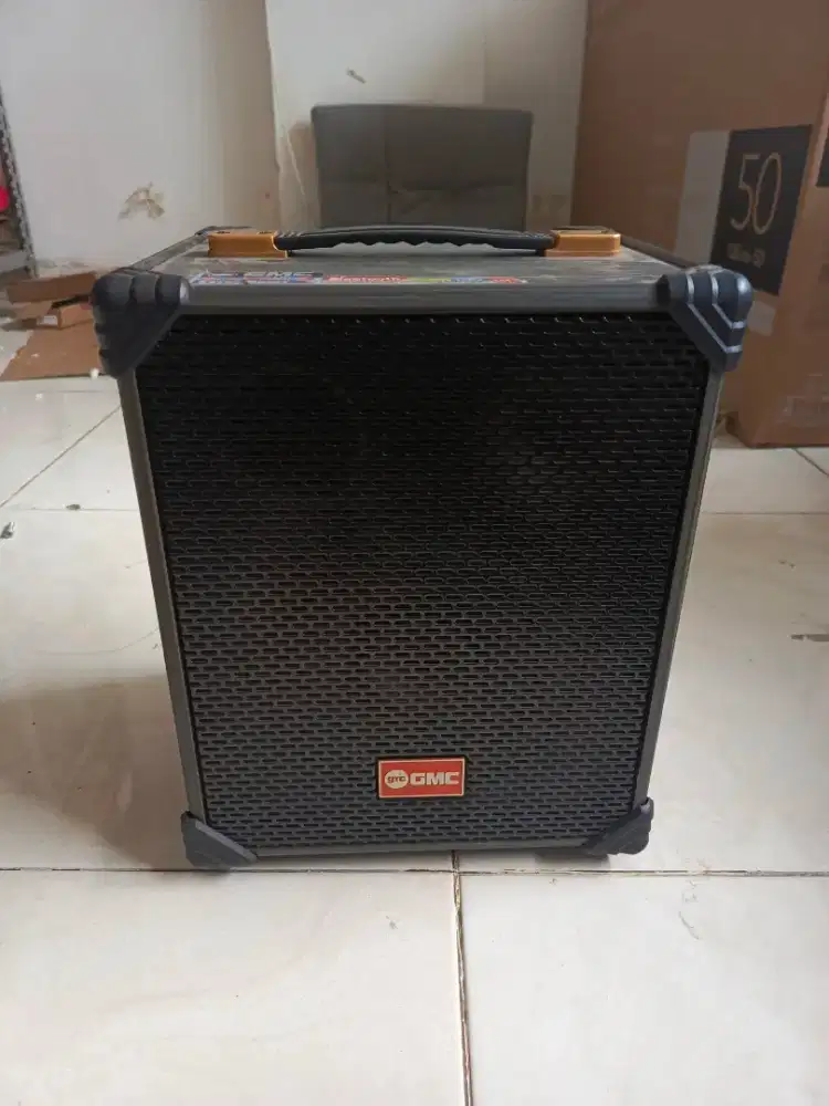 Iklan Speaker GMC 899P Batangan