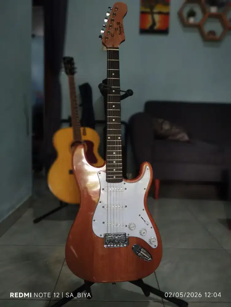 Gitar Elektrik StingeR SST10 Natural Mahogani