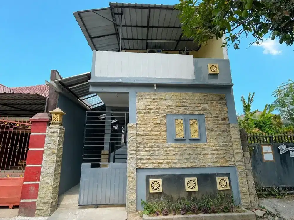 Kos-kosan murah lantai 2 di Batu layar di dekat Senggigi