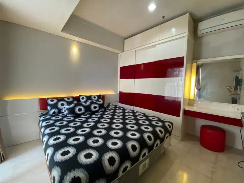 2BR + furnish lt rendah view pool Apt.Royal mediterania garden TJ Duren