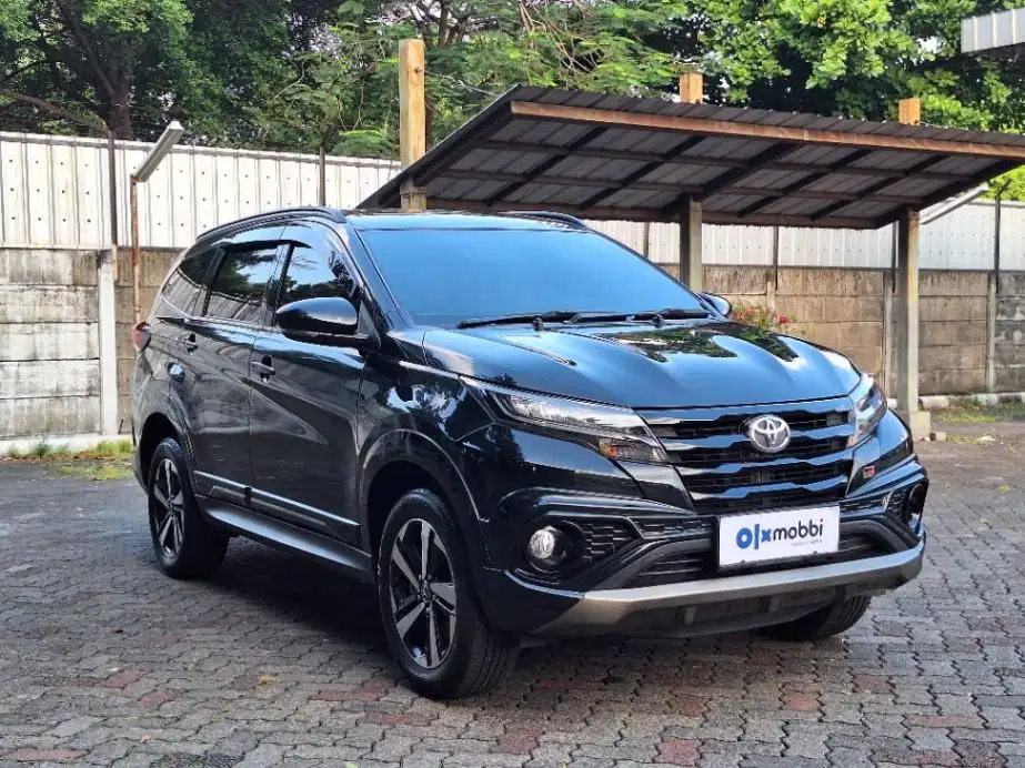 Toyota Rush 1.5 S GR Sport Bensin-MT 2024