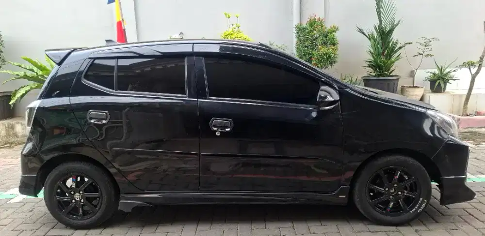 Di Jual Toyota Agya GR 1.2 M/T tahun 2022