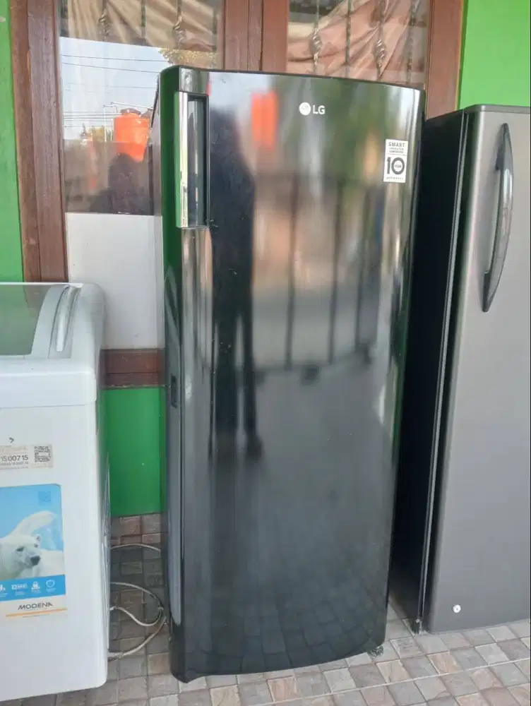 freezer rak bekas murah merk LG mulus ORIsinil