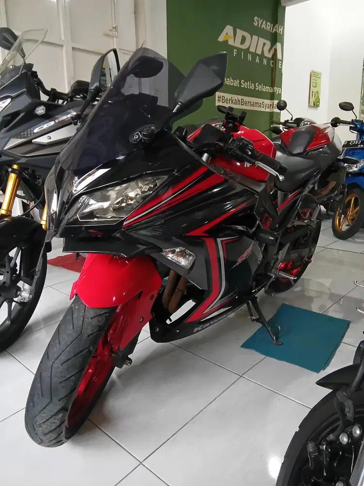 Kawasaki Ninja 250 FI SE Tahun 2015