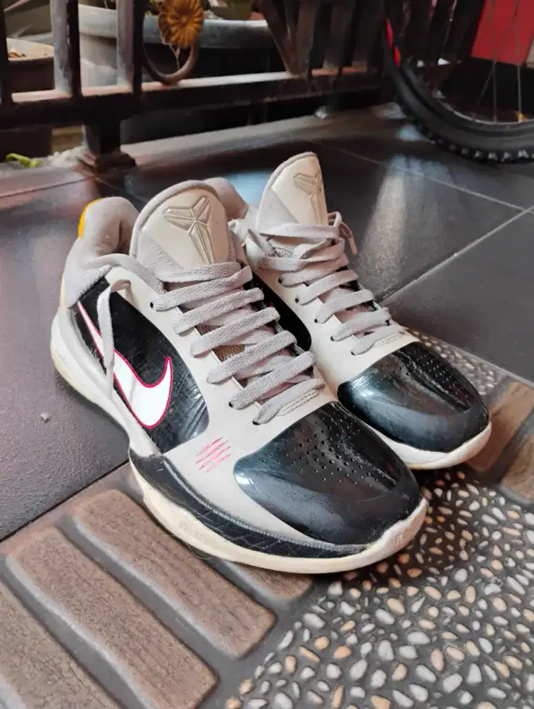 Nike Kobe Air Zoom Masih Bagus