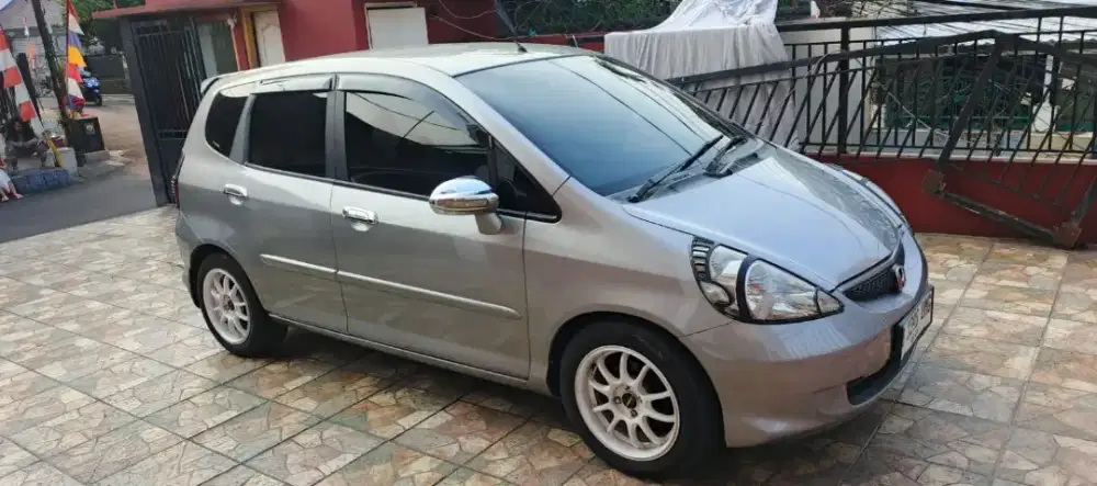 Honda Jazz IDSI 2007 Matic Silverstone Murah Mulus Pribadi