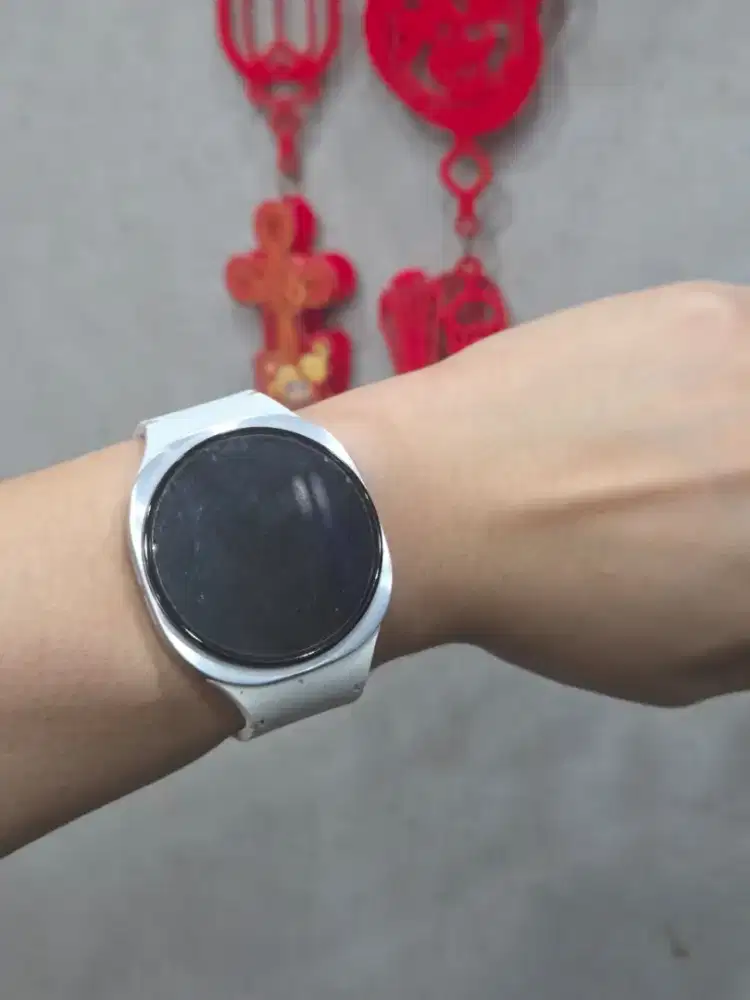 Second samsung watch 8 40mm L320