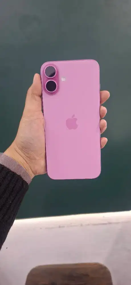 Iphone 16 plus pink ibox BH 96%
