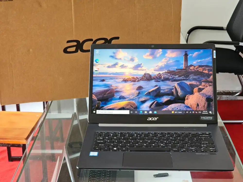 ACER Travelmate X514-51T intel Core i5 Gen 8 Ram 8 GB Touchscreen Slim