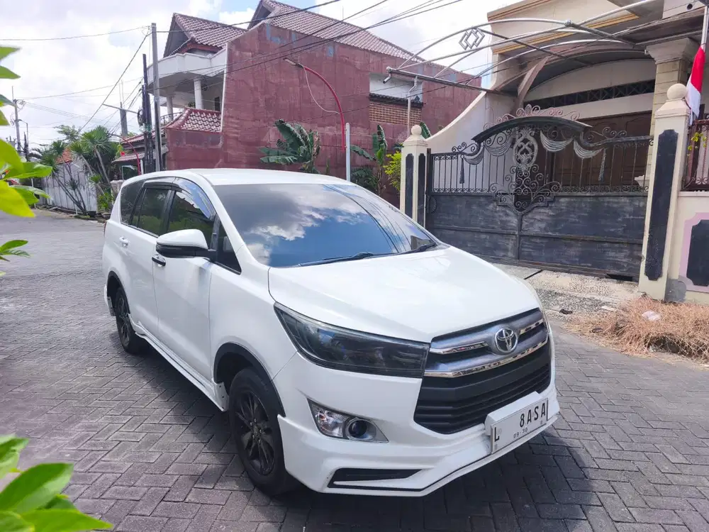 Kijang Innova G Dsl 2020 MT