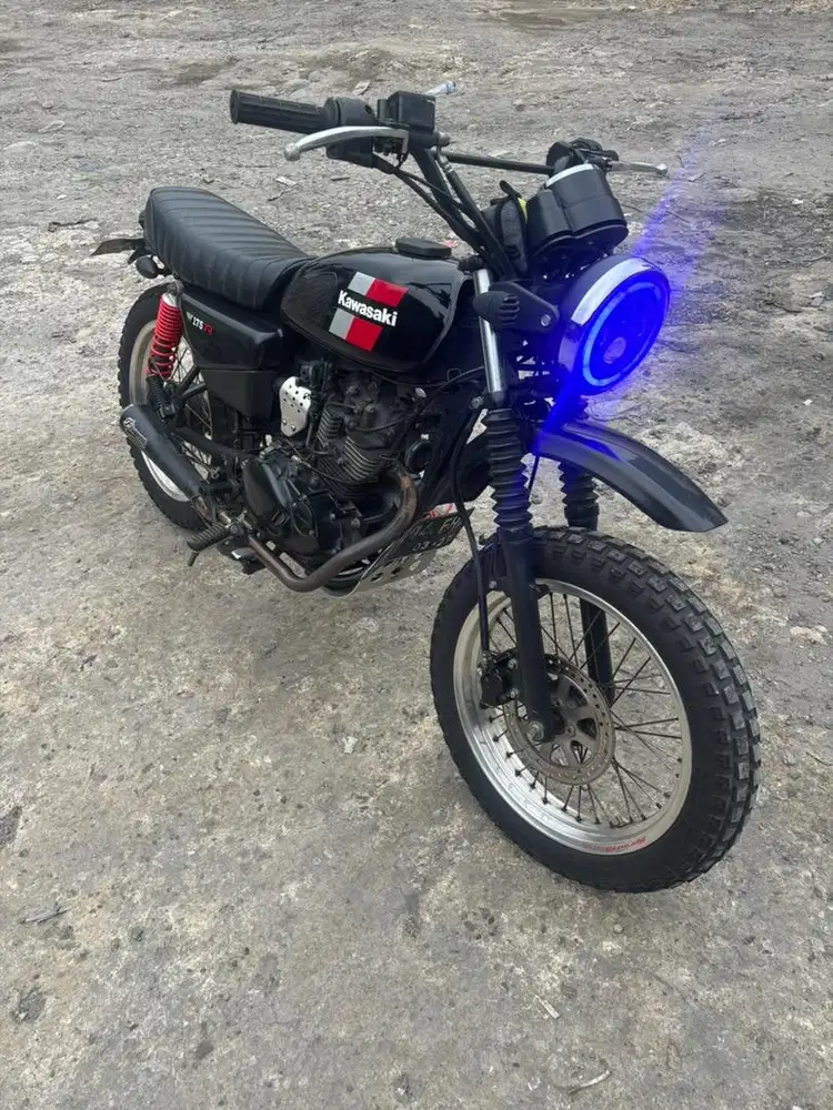 Kawasaki W175 TR
