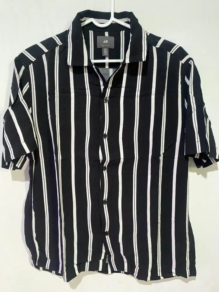 Kemeja H&M Size S
