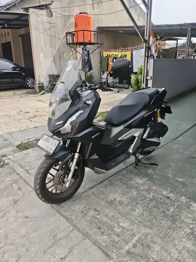 HONDA ADV 2024 ABS