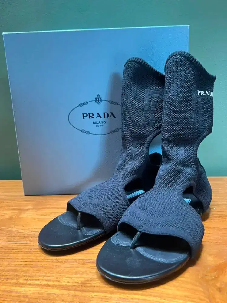 Prada milano size 39