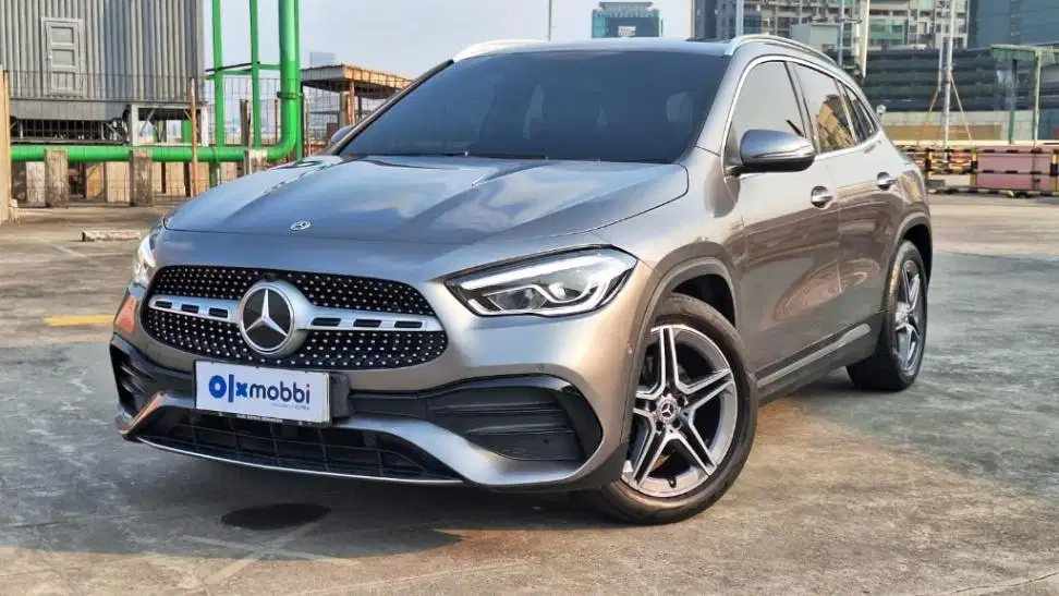 Pajak Panjang - Mercedes-Benz GLA200 1.3 AMG Line Bensin-AT 2023