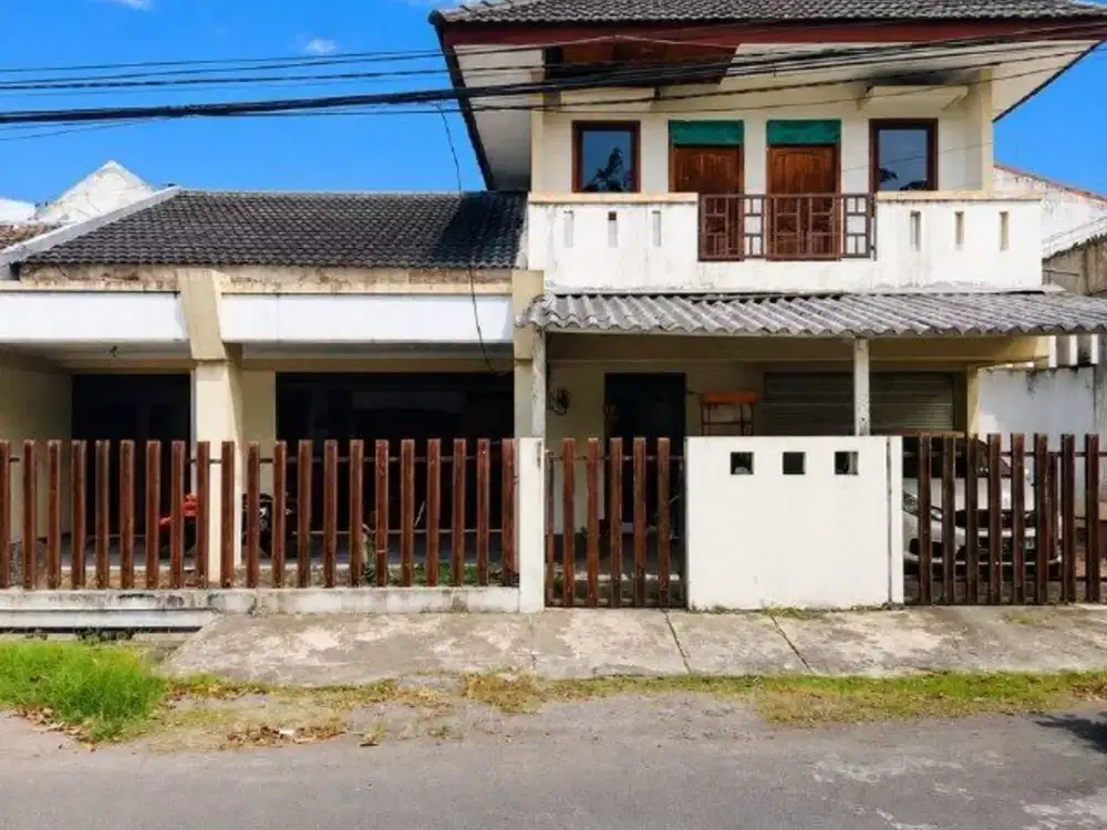 Rumah Jemur Andayani STRATEGIS, CARPORT, ROW JALAN 3 MOBIL