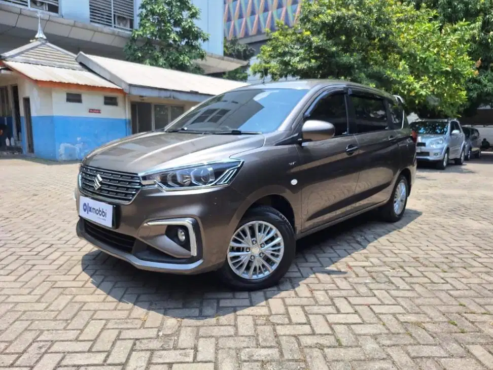 LOW DP Suzuki Ertiga 1.4 GL Bensin-MT 2021 TRZ