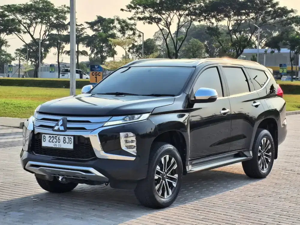 Mitsubishi Pajero Sport Dakar 4x2 Automatic 2021 Diesel Hitam Metalik