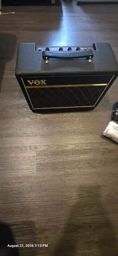 Kondisi 100% VOX Pathfinder 10