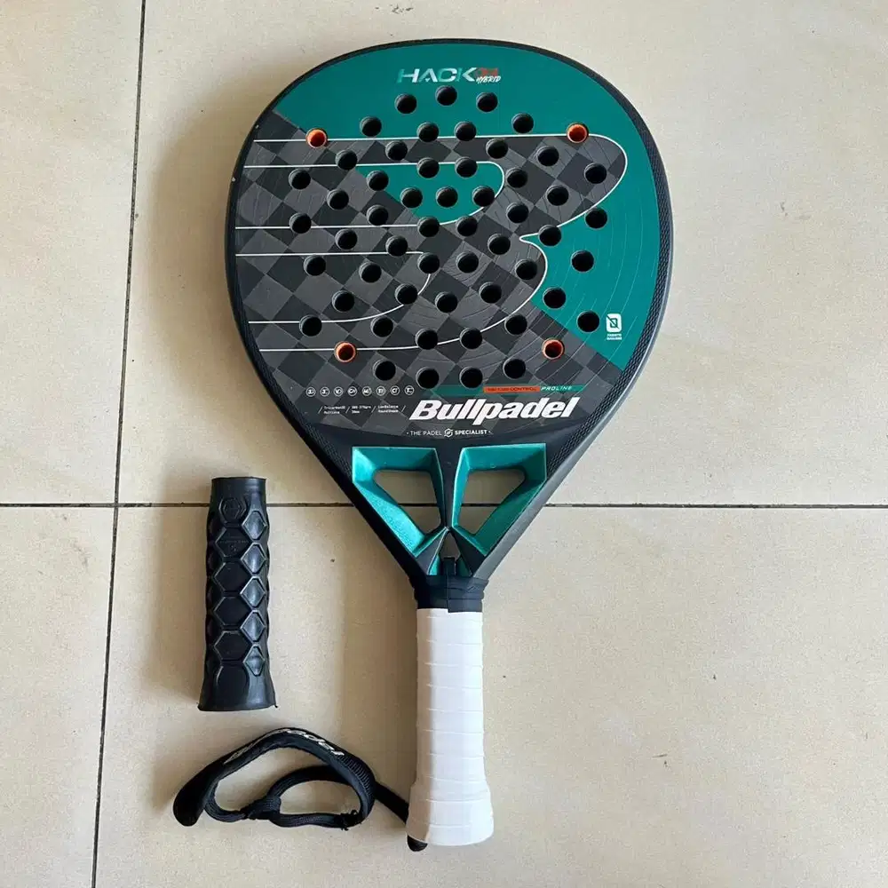 Bullpadel Hack Hybrid 04 2025 raket padel kondisi 9/10