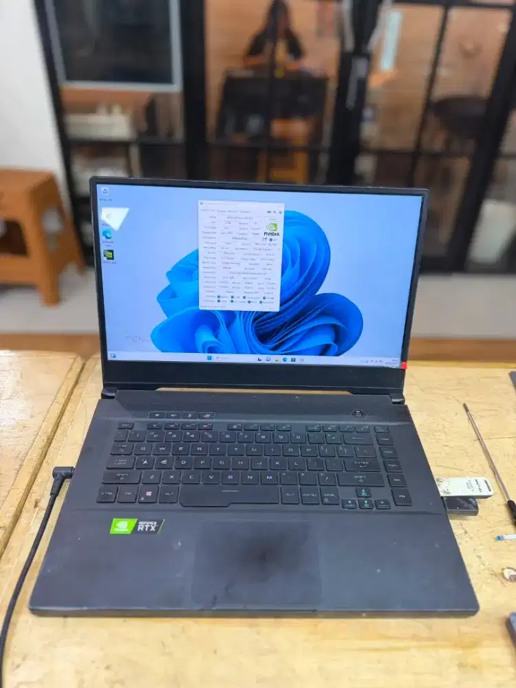 ASUS ROG ZEPHYRUS GX502G