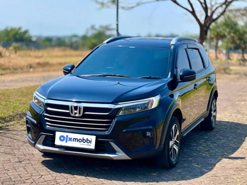 Honda BR-V 1.5 E Bensin-AT 2022 Hitam LDAF