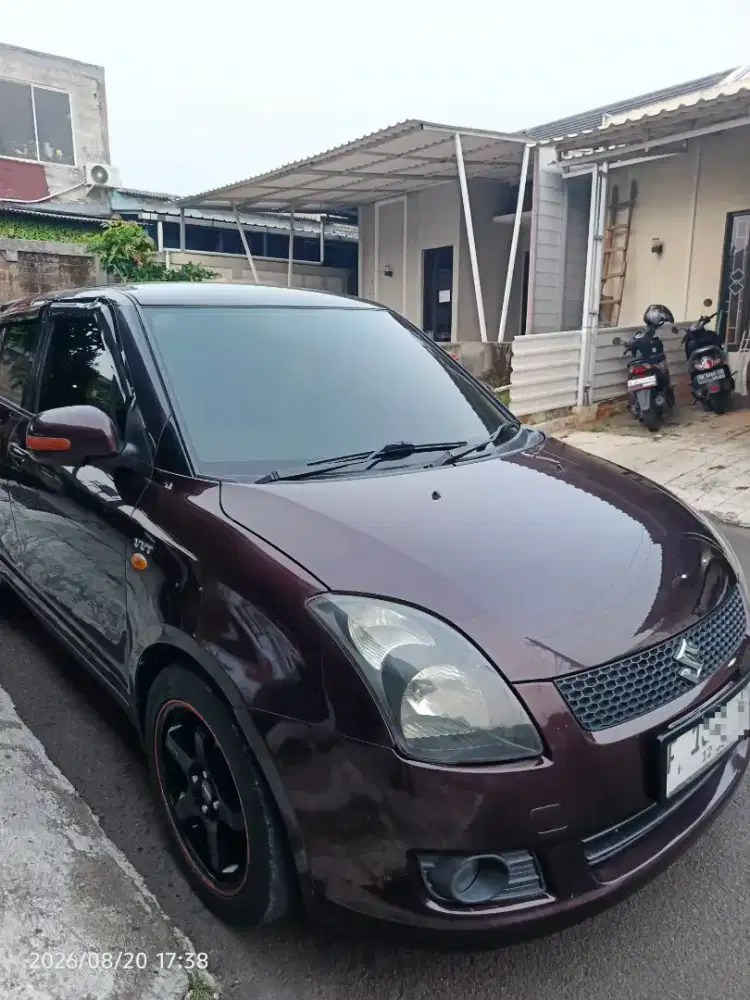 Suzuki Swift ST 2010