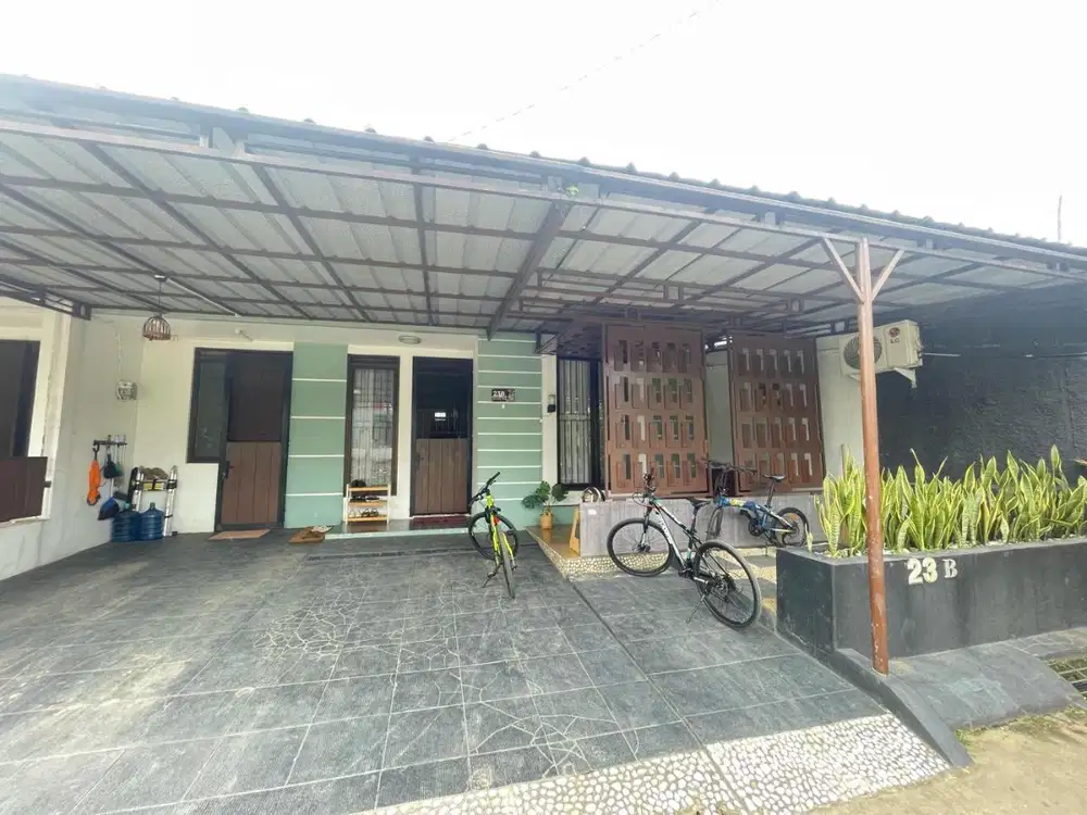 Dijual rumah dalam cluster