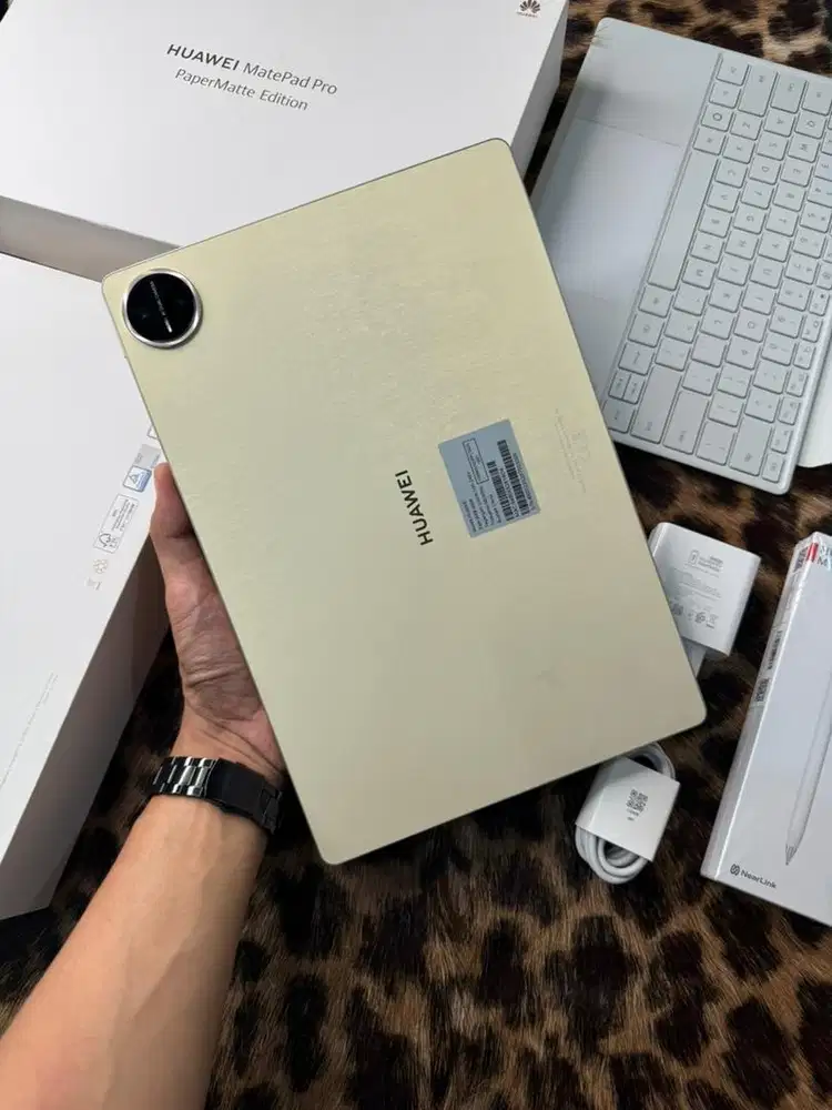 Huawei Matepad Pro 13.2 12/512GB Resmi (Gold)