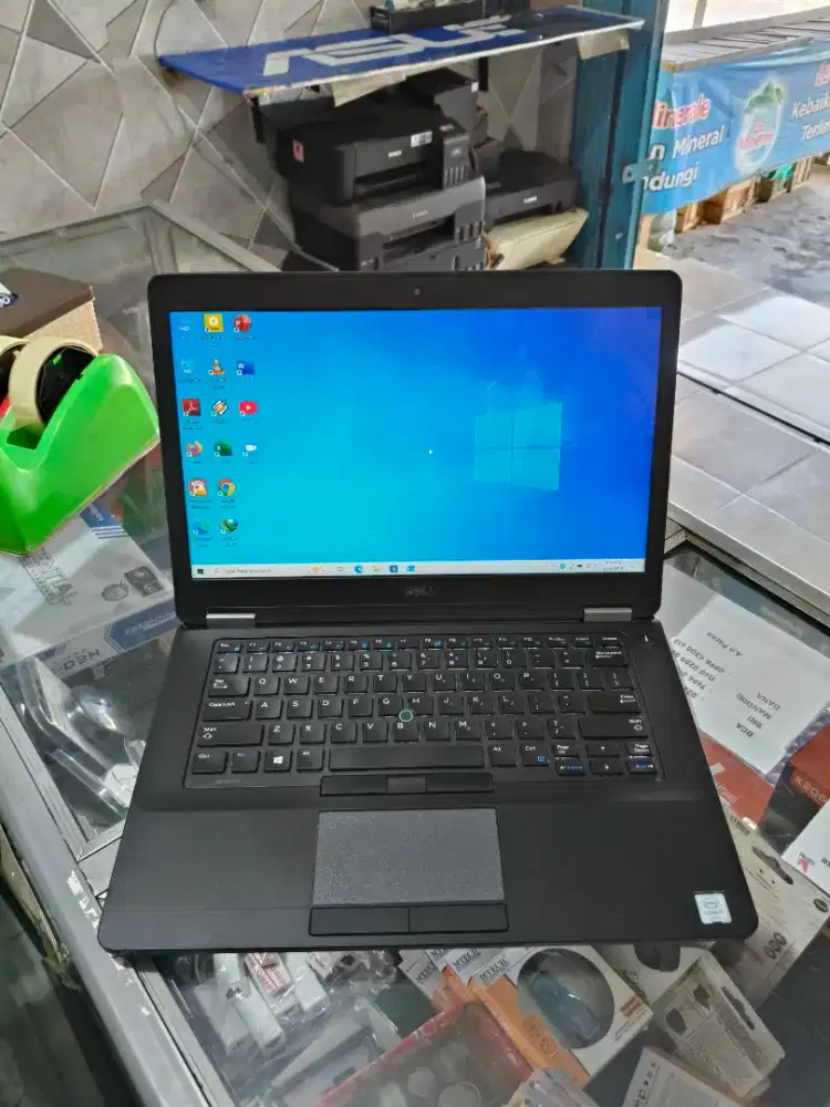 Dell E5470, core i7 gen 6, 8GB/256GB
