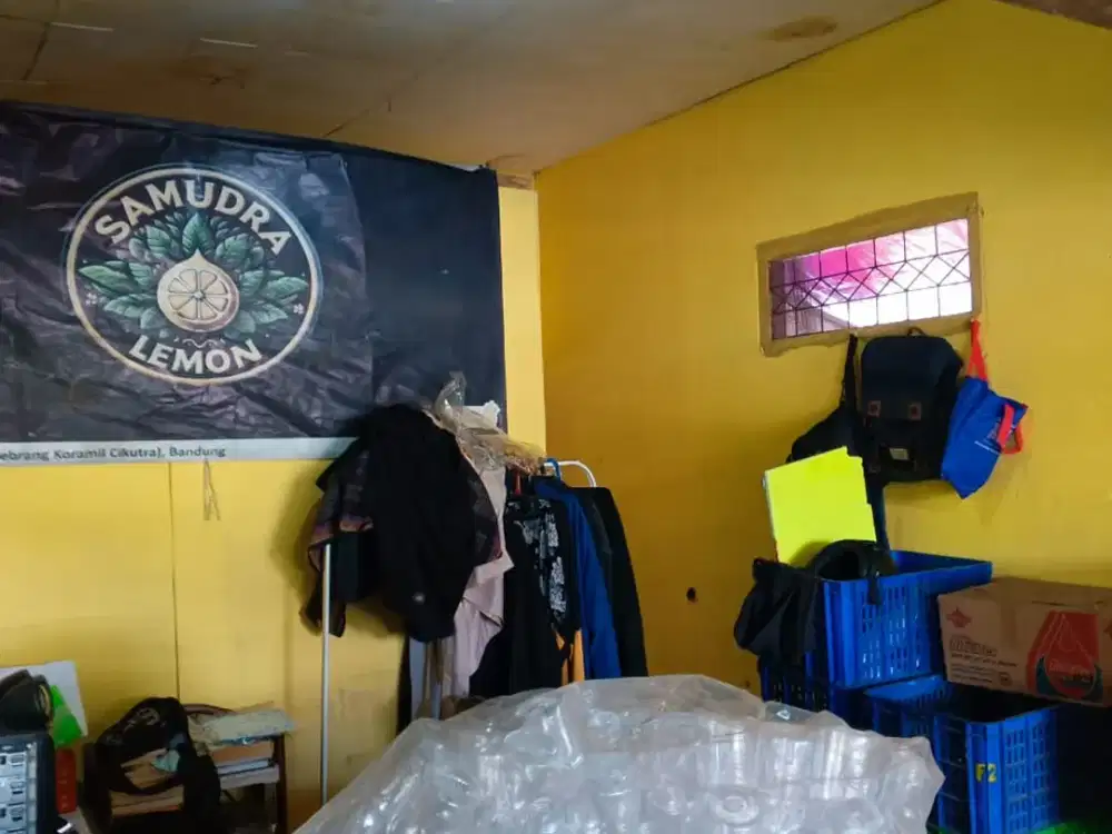 Dijual Rumah Strategis bisa untuk Usaha di Main Road Cikutra Bandung Ref.04787