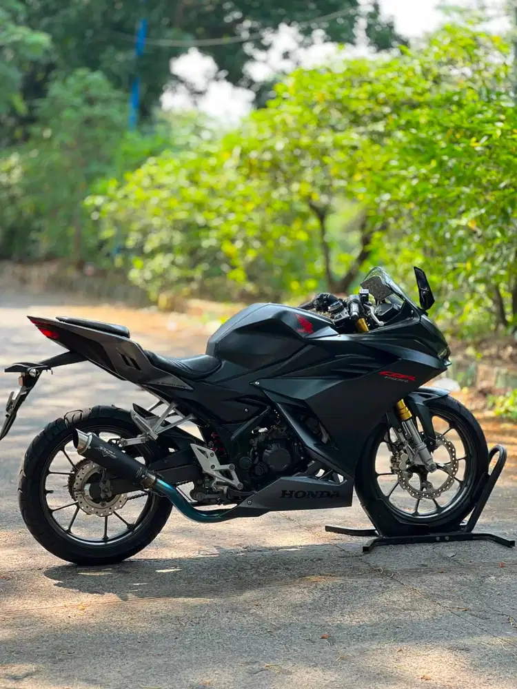 MULUS BANGET! HONDA NEW CBR150R HITAM 2021 KM RENDAH SIAP GAS HARIAN