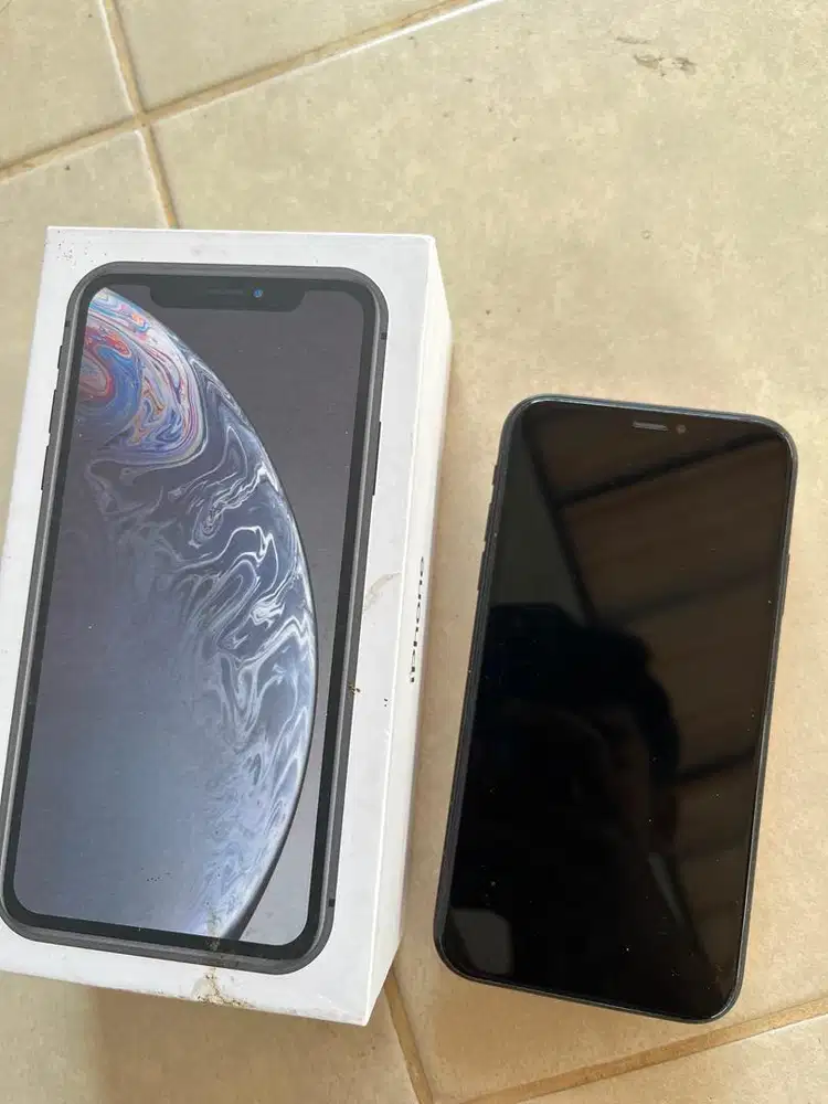 IPHONE XR 64GB INTER