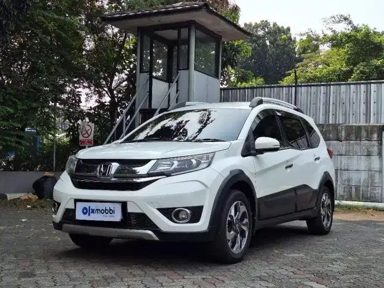 Pajak Panjang - Honda BR-V 1.5 E Bensin-AT 2018