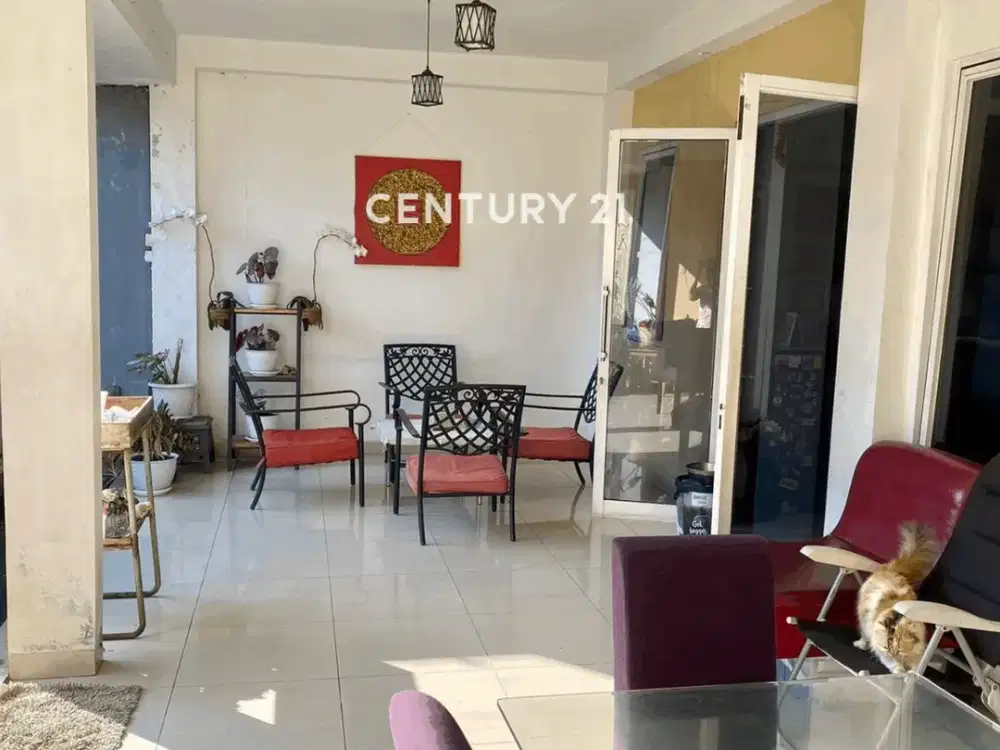 Dijual Rumah dengan Halaman Belakang Luas di Cluster Kebayoran Heights Bintaro Jaya Sektor 7
