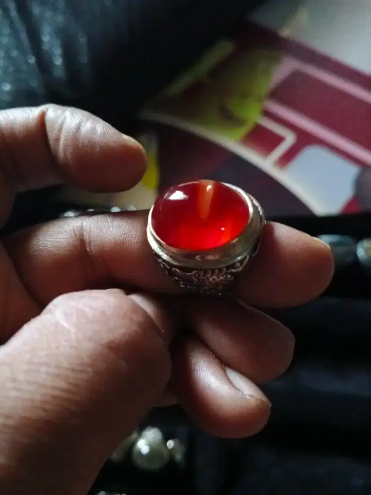 Raplesia merah dim 20X16X11 ring alpaka size 7