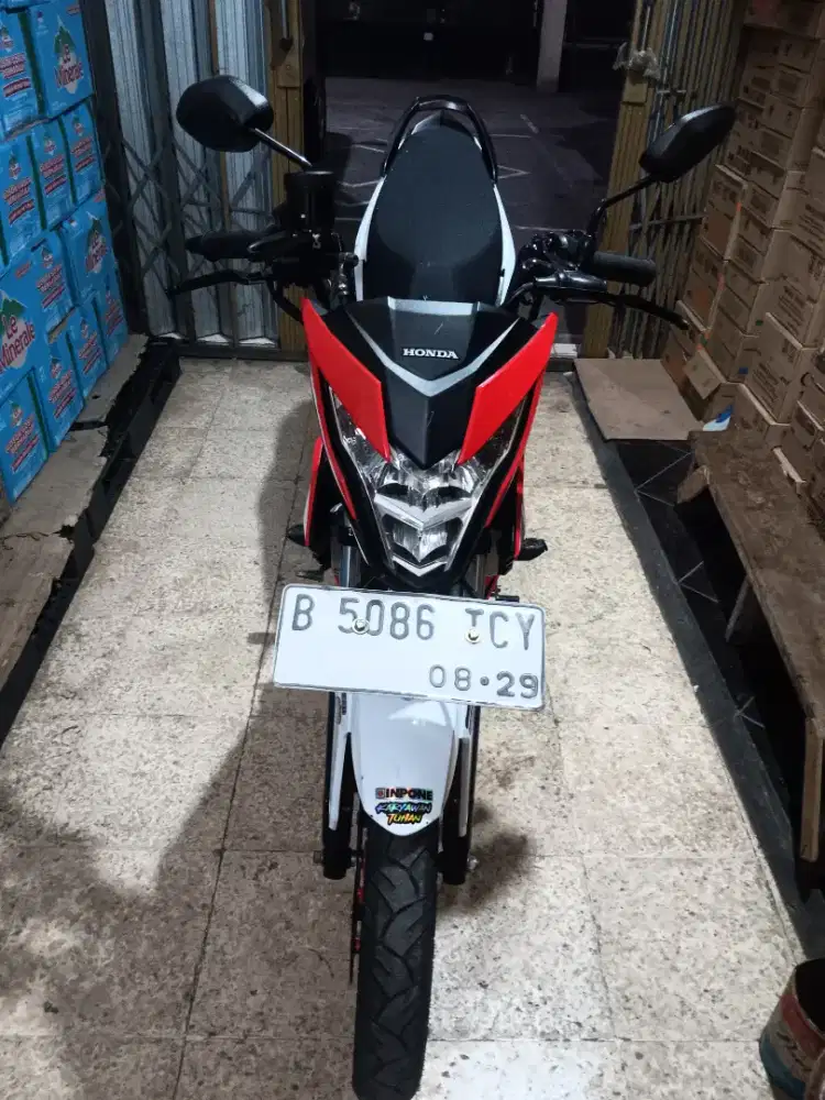 HONDA SONIC 150R Rp. 12.000.000