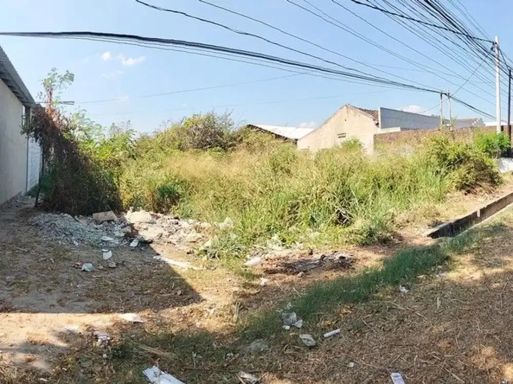 Tanah Pekarangan Luas 1850 Meter Persegi Lokasi Jalan Jogja - Solo, Ceper Klaten