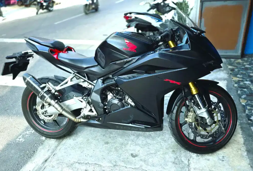 Honda CBR 250rr ABS 2017 Black Mate