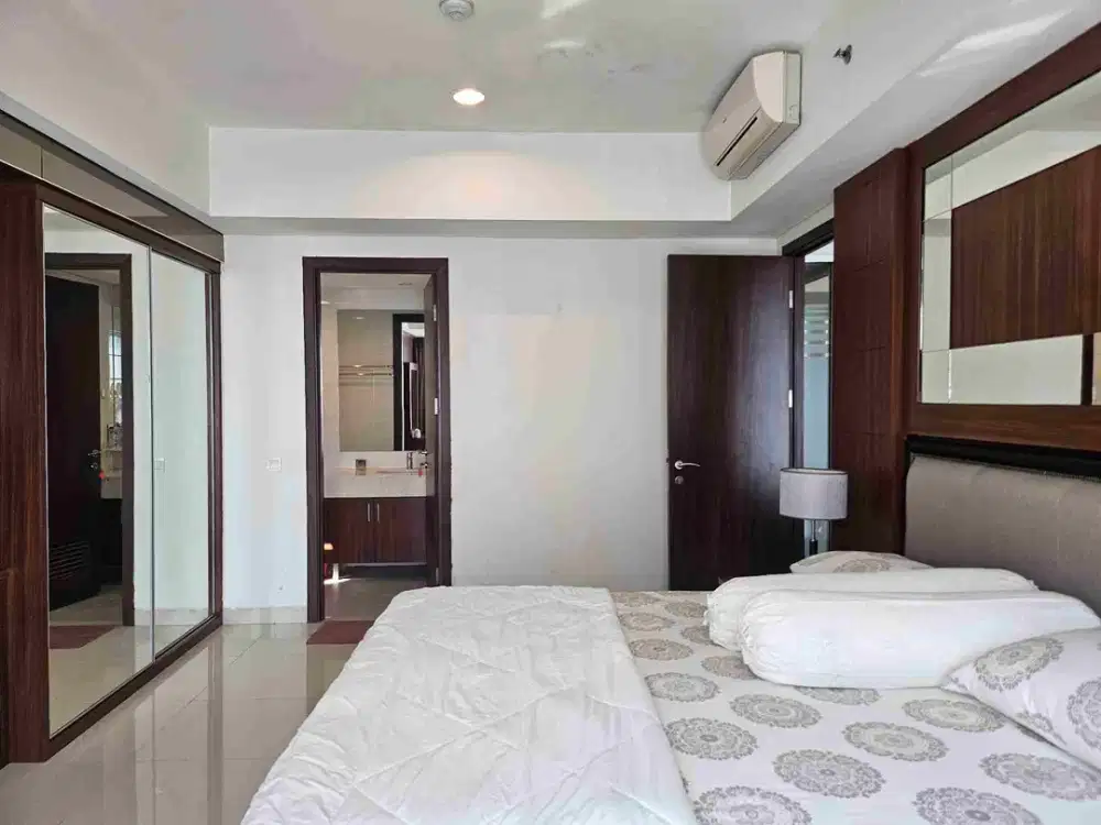 2 Bedrooms Kemang Village Terhubung Dengan Mall