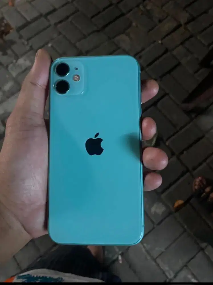 Jual iphone 11 128gb ibox minus
